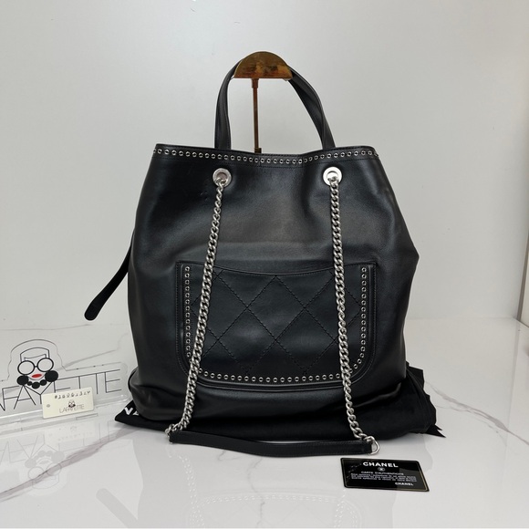 Chanel Coco Eyelets Shopping Tote - Picture 3 of 5